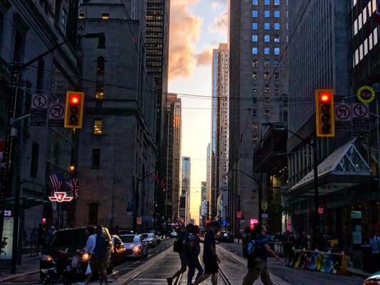 Finding a Job in Canada For Newcomers - Tips and Resources